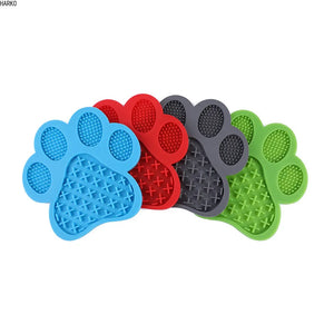 New Silicone licking pad Pet Dog Lick Pad Bath Peanut Butter Slow Eating Licking Feeder Cats Lickmat Feeding Dog Lick Mat