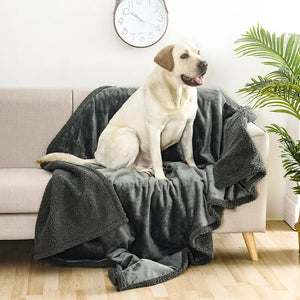 Waterproof Pet Blanket Liquid Pee Proof Dog Blanket for Sofa Bed Couch Cat Reversible Sherpa Fleece Furniture Protector Cover