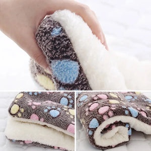 Pet Sleeping Mat Dog Bed Cat Litter Puppy Bed Dog Sofa Lovely Mattress Cushion for Small Large Dog Washable Blanket Pet Supplies