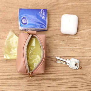 Travel Outdoor Protable Dog Poop Bag Dispenser PU Leather Pouch Pet Cat Pick Up Poop Bag Holder Waste Bags Housebreaking Tools